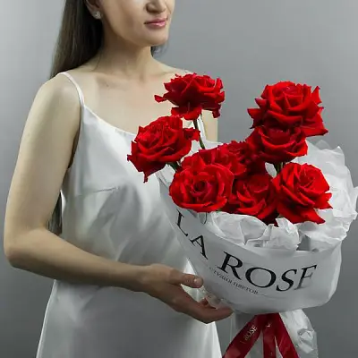 Single rose Nina monobucket